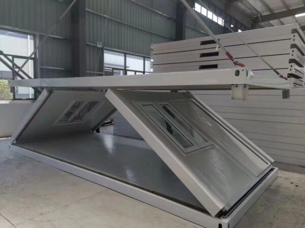 Z Folding House - Image 5