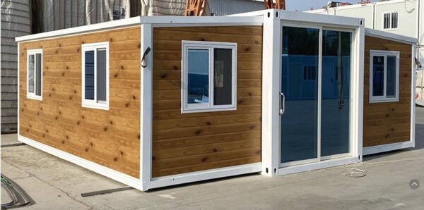 Hot Sale 20FT Custom Designed Mobile Folding Container House Expandable Outdoor Steel Construction for Office Use Sandwich Panel