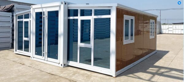 Hot Sale 20FT Custom Designed Steel Mobile Folding Container House Expandable for Outdoor Office Use Sandwich Panel Construction